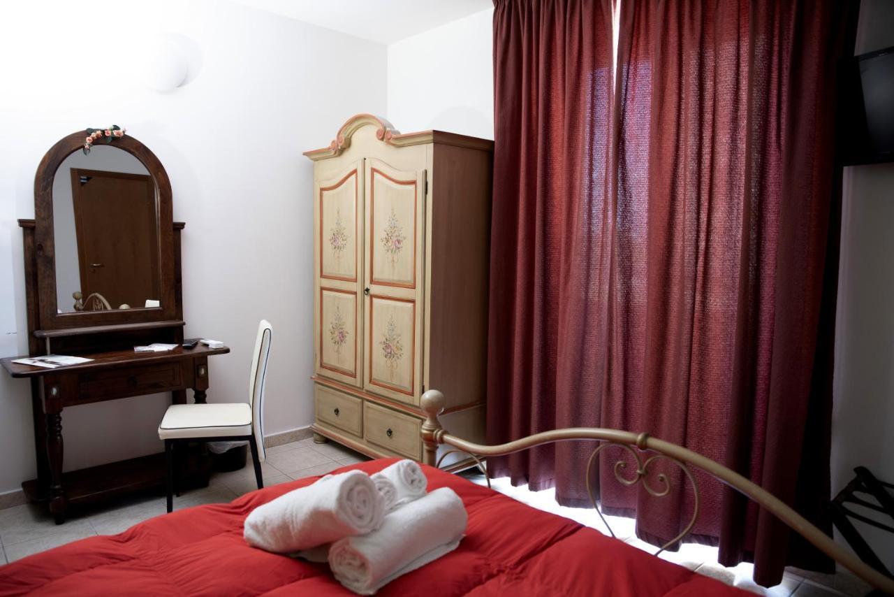 Carlo V - Holiday Rooms Porto Empedocle Kültér fotó